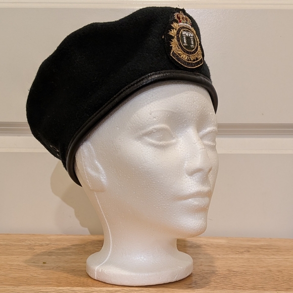 Vintage Canadian Armed Forces Administration Green Beret Gold Bullion Embroidery - Picture 7 of 8